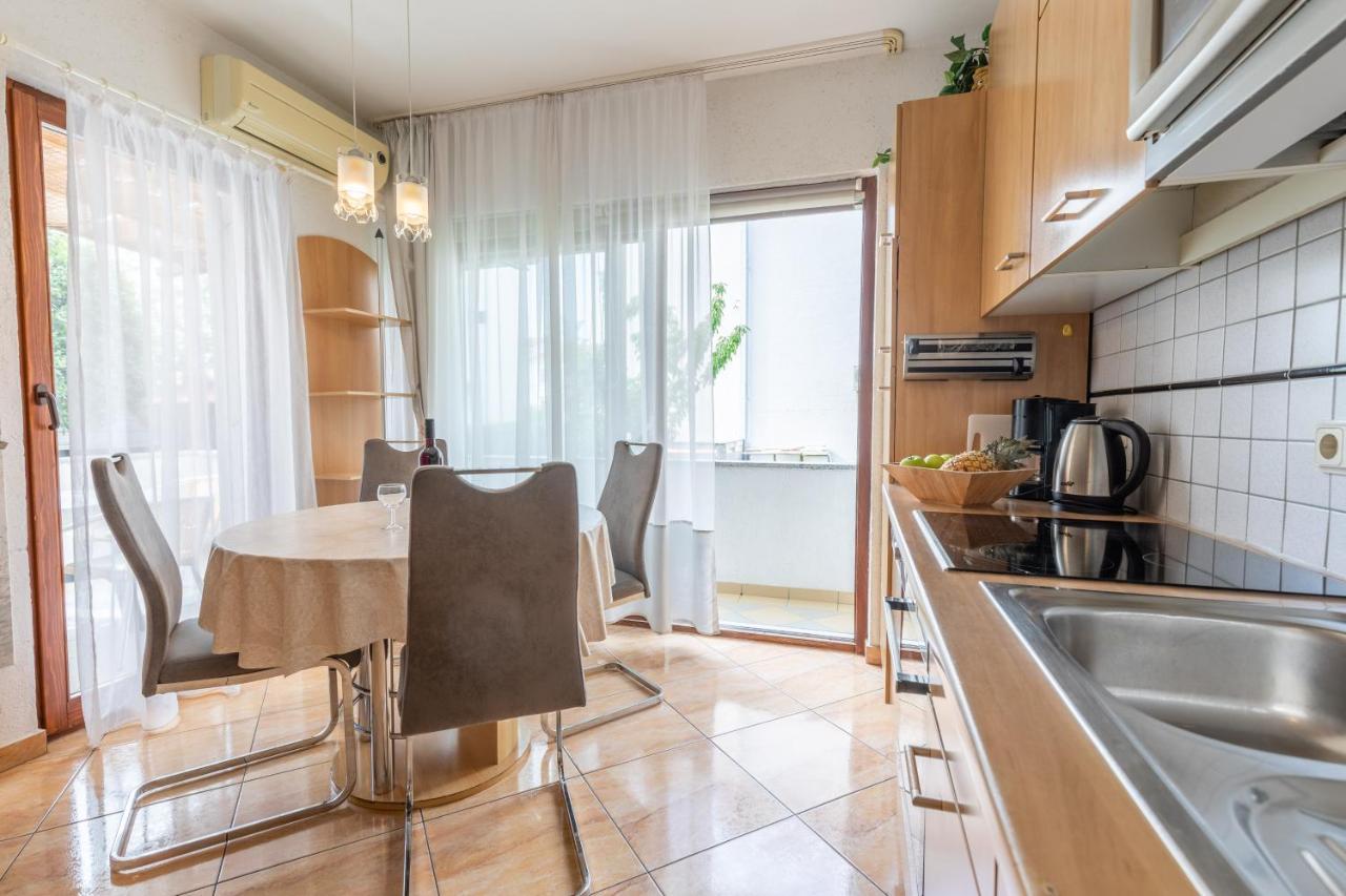 Lana Apartment Baška